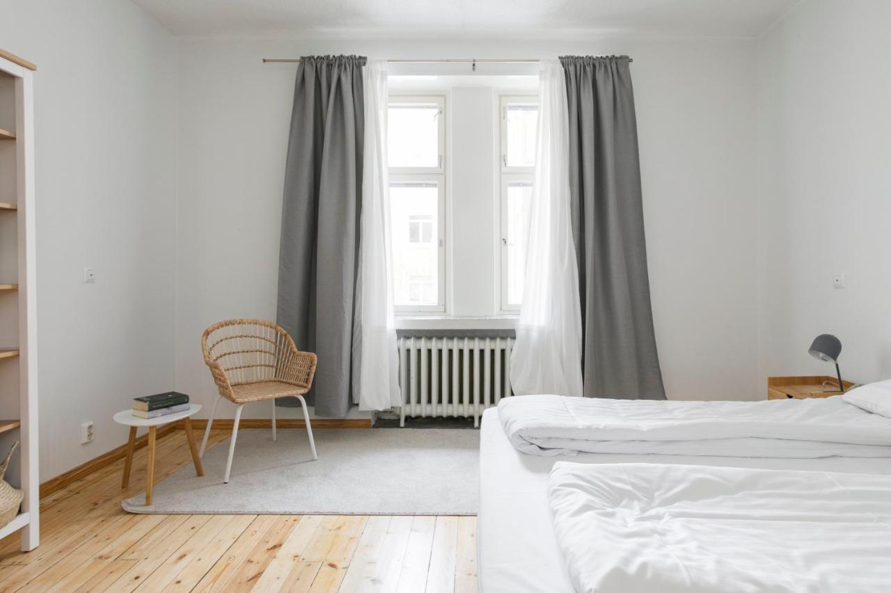 2Ndhomes Central & Spacious 85M2 Apartment In Yrjoenkatu Helsínquia Exterior foto