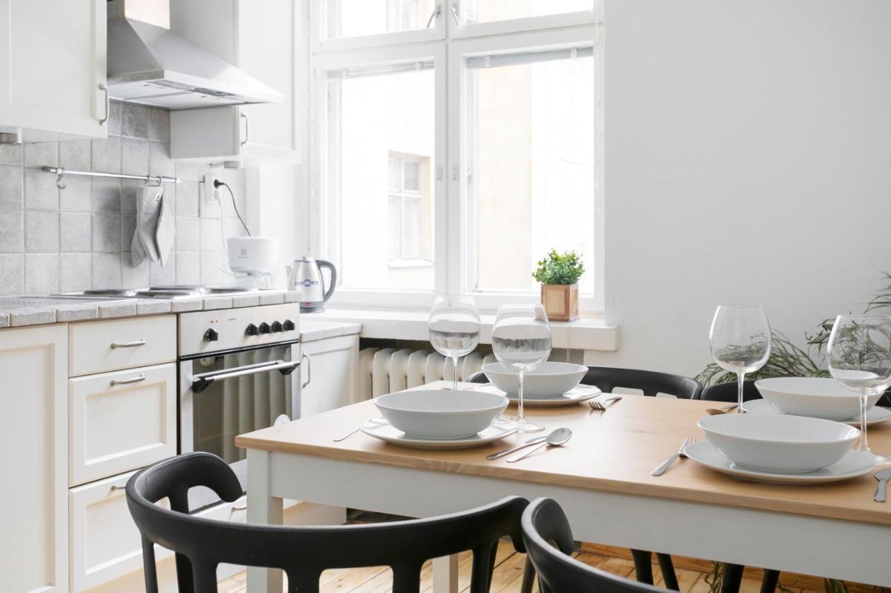 2Ndhomes Central & Spacious 85M2 Apartment In Yrjoenkatu Helsínquia Exterior foto